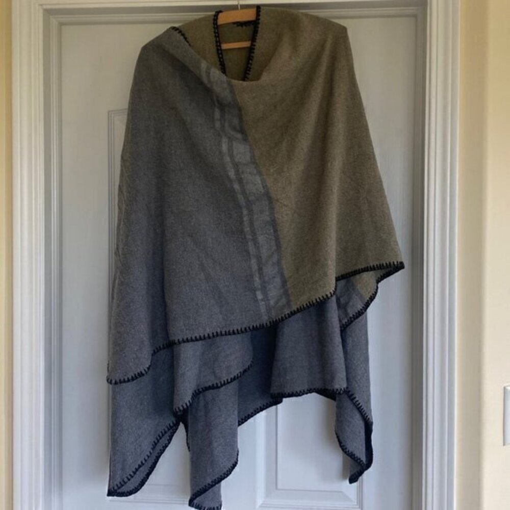Neutral Wrap/Shawl